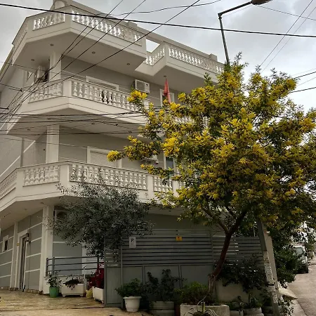 Apartman & Ardian-mandi Sarande-albania Saranda