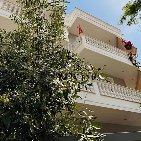 Apartman & Ardian-mandi Sarande-albania Saranda