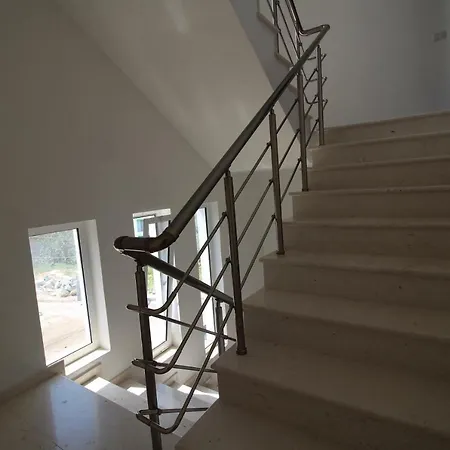 Apartman & Ardian-mandi Sarande-albania Saranda