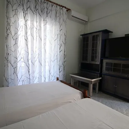 & Ardian-mandi Sarande-albania Apartman *