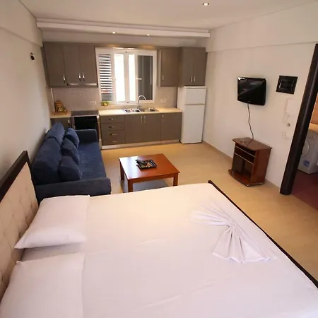 & Ardian-mandi Sarande-albania Apartman
